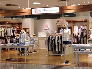 earth music & ecology premium store ゆめタウン高松店の写真