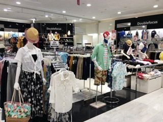 ダブルフォーカス イオン高松店の写真