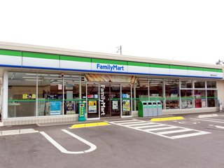 ファミリーマート 香南町岡店の写真