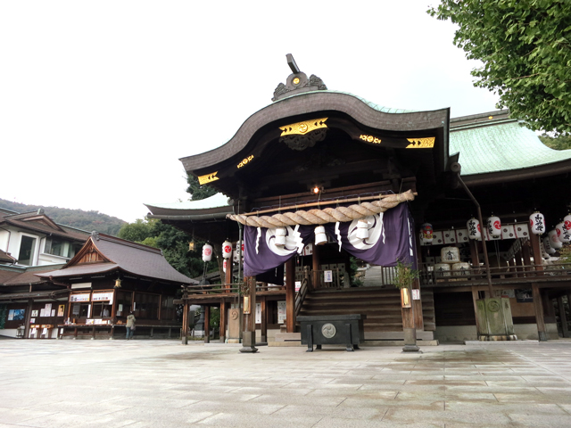 石清尾八幡宮